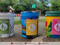 BUANG SAMPAH TAK LAGI SEMBARANGAN